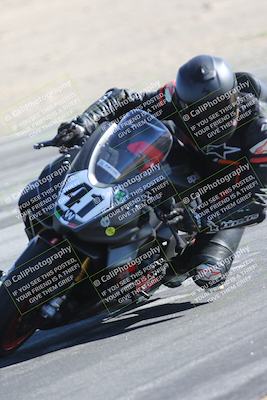 media/Jan-16-2026-CVMA Friday Practice (Fri) [[6f2bf47531]]/5-Racer 4-Trackday1/Session 3 (Turn 7 Inside)/